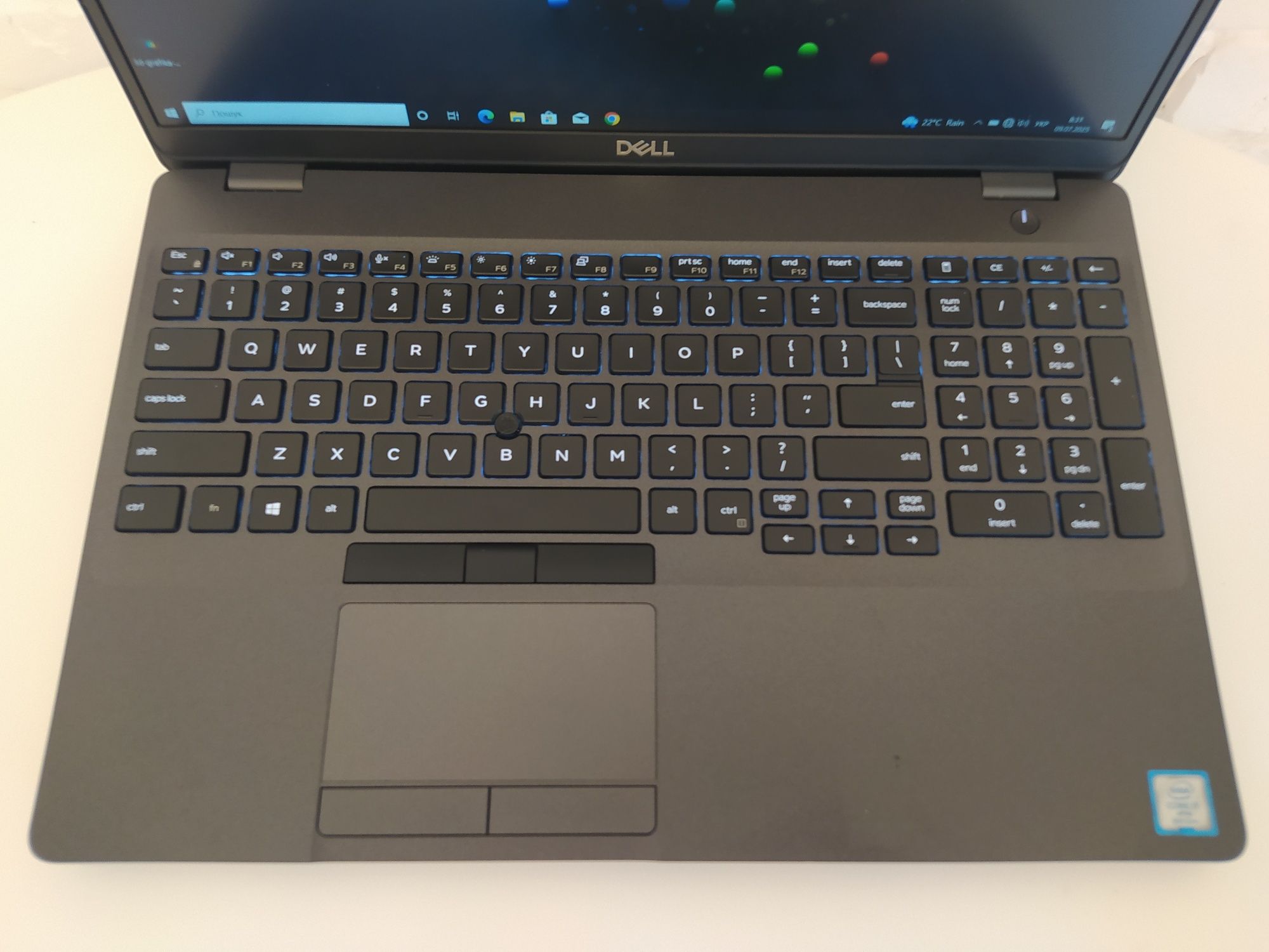Dell Latitude 5501/15,6"FHD IPS/i7-9850H/16Gb/256Gb