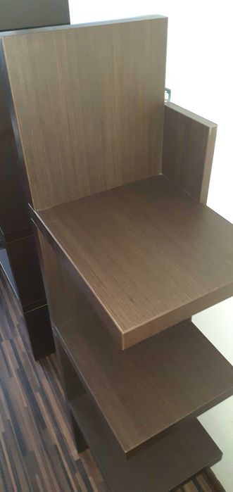 Półka ścienna regał