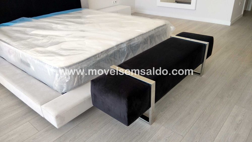 Banquetas de Cama Estofadas - Fazemos todas as medidas e cores.
