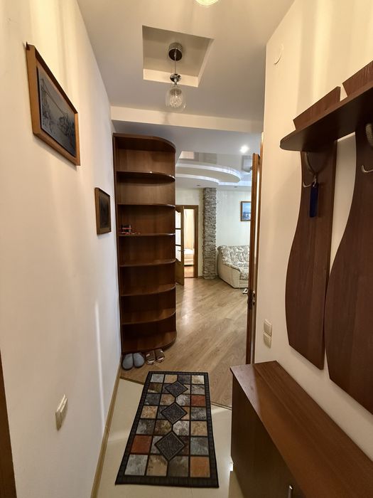 Здаю 2 кім Центр і/о поблизу озера