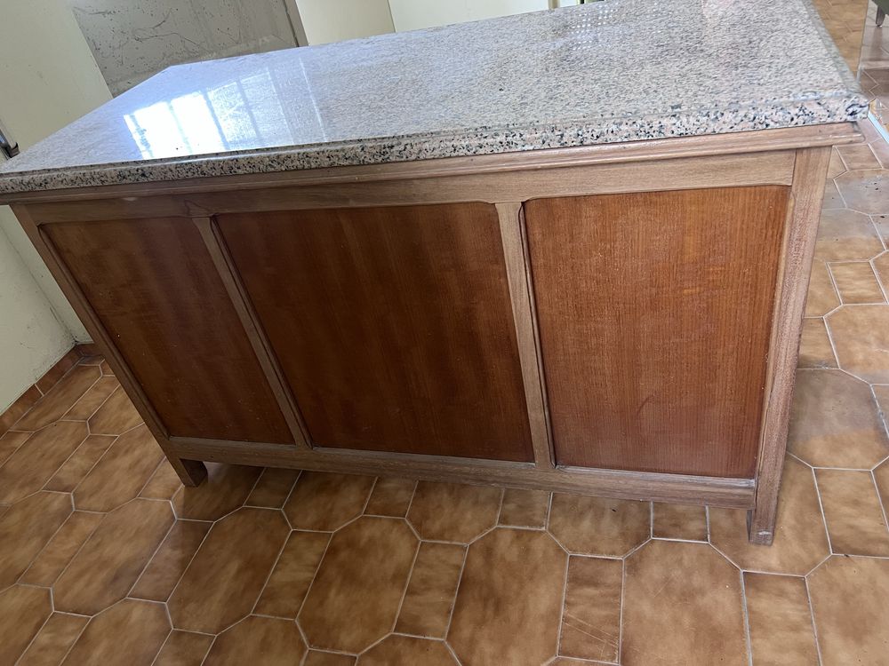 Estante e mesa secretaria