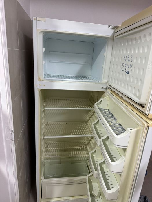 Frigorífico em bom estado