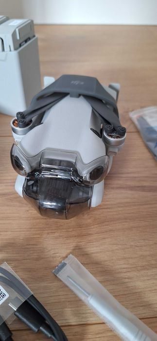 Dji Mini 4 Pro Fly More Combo (jak nowy, wylatane 3.5h)