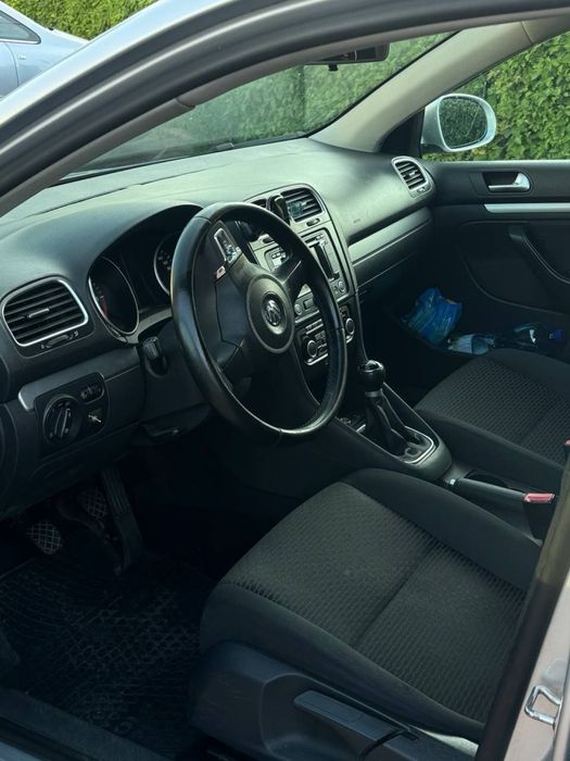 Volkswagen Golf 1.6 TDI BlueMotion 2012