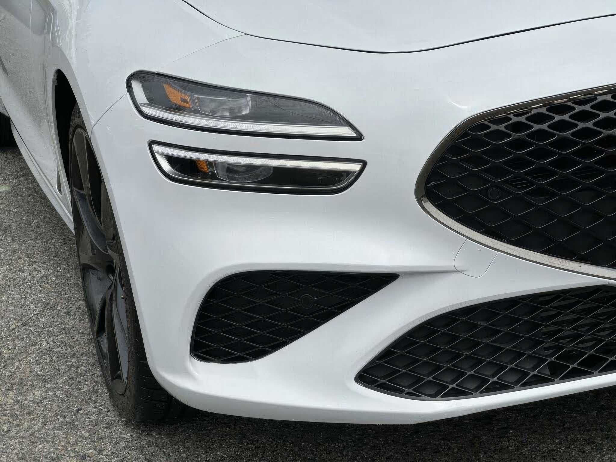 2022 Genesis G70 3.3T RWD