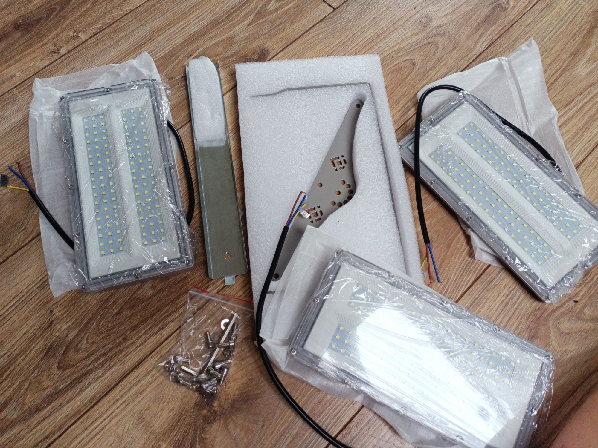 Lampy floodlight df04