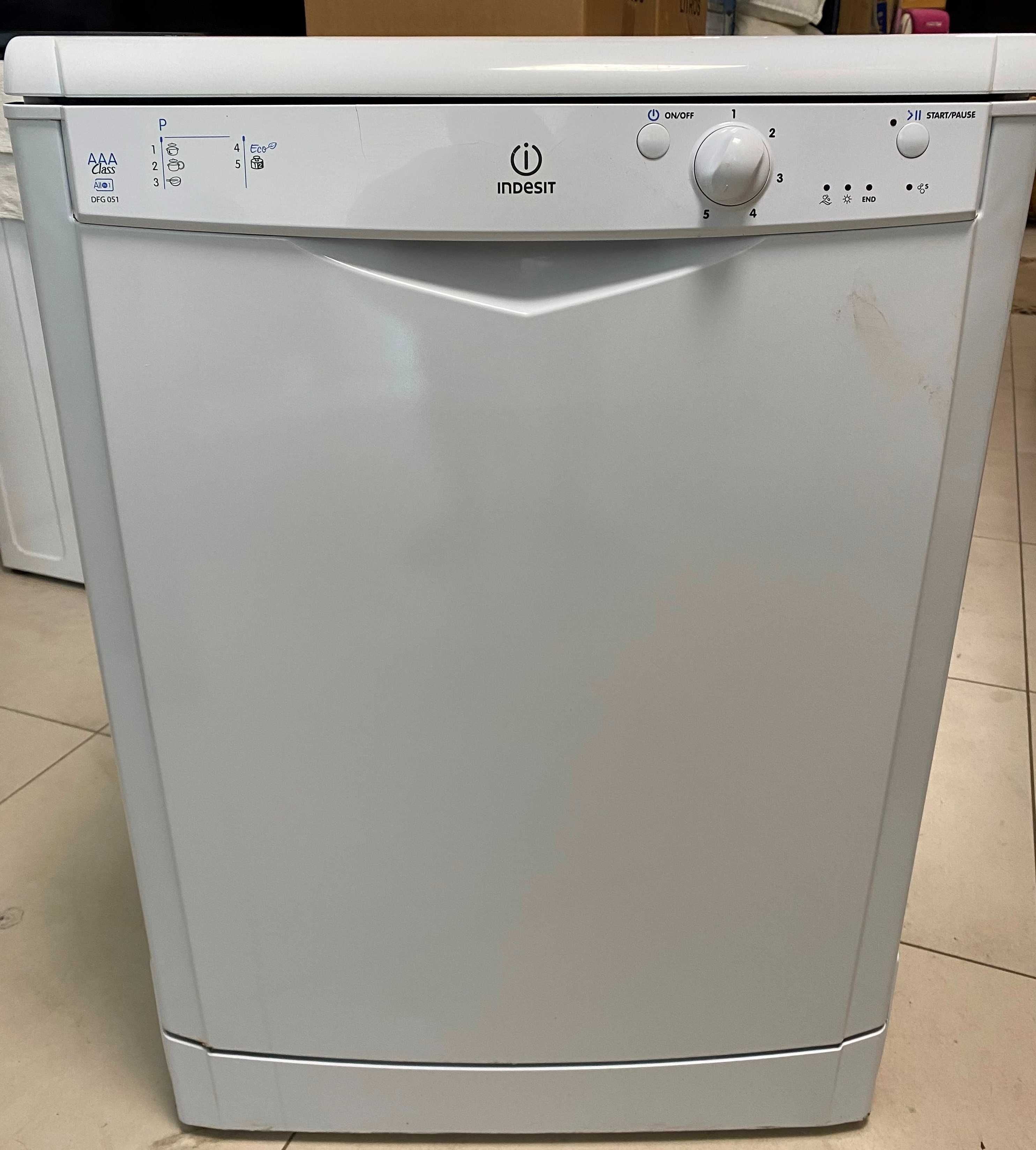 Maquina lavar loiça indesit
