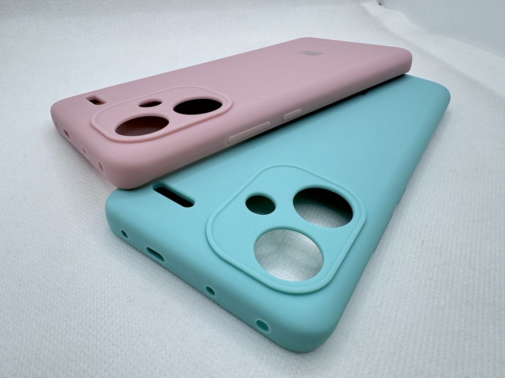 Брендовый чехол бампер для Xiaomi Redmi Note 13 Pro Plus софт тач