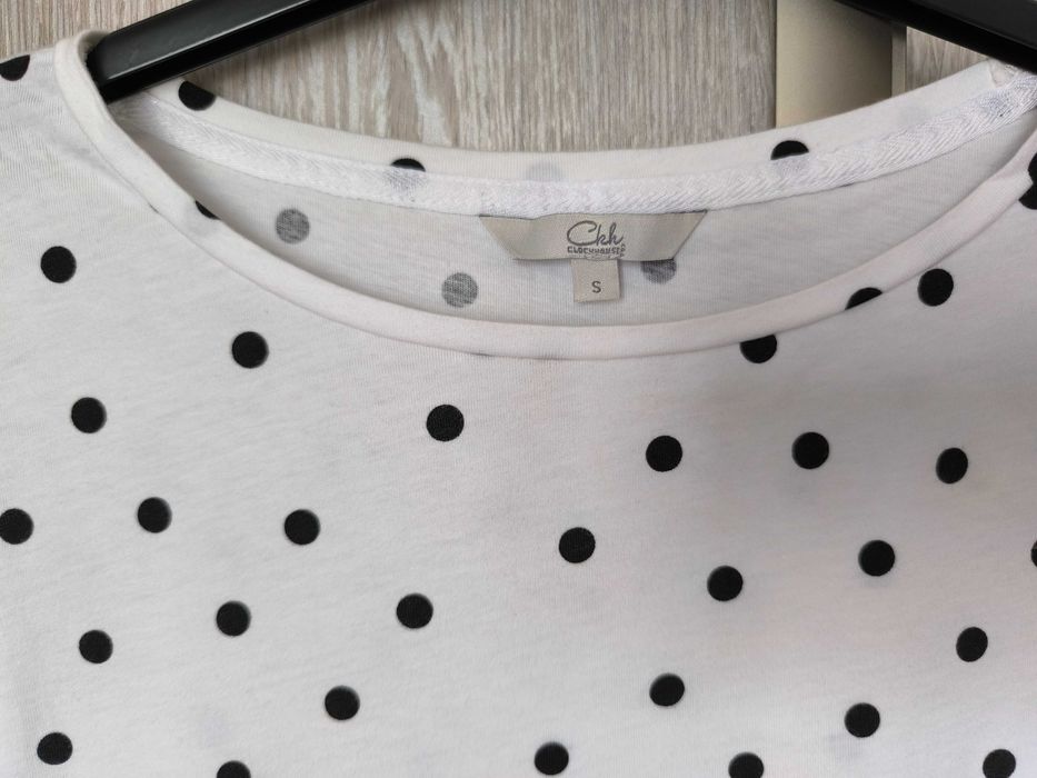 Bluzka z krótkim rękawem biała w czarne kropki C&A rozmiar S