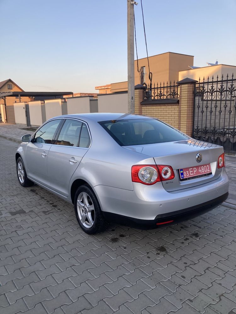 Jetta 1.6 MPI бензин. 2006 р