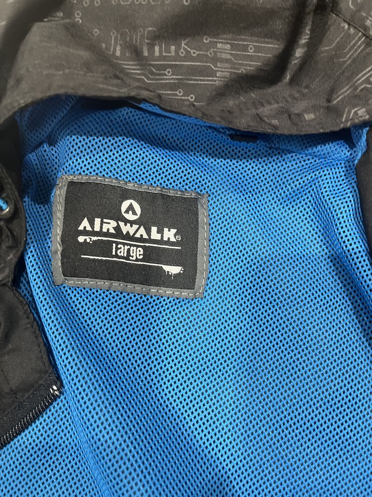 Легка вітровка Airwalk