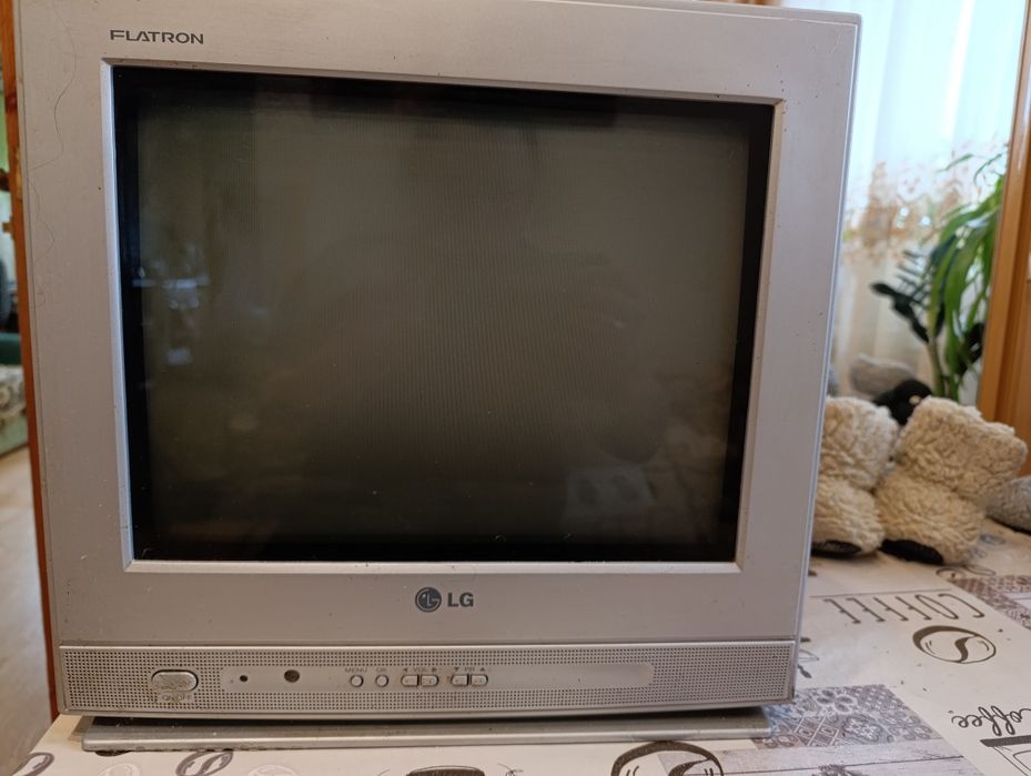 Телевізор з кріпленням