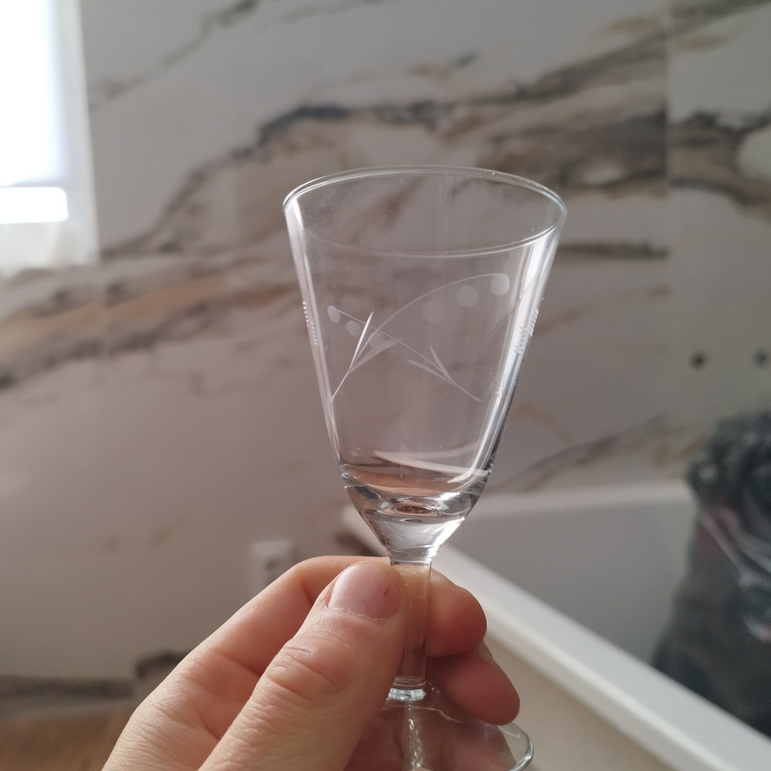 Zestaw 6 szklanek + 4 kieliszków do nalewki