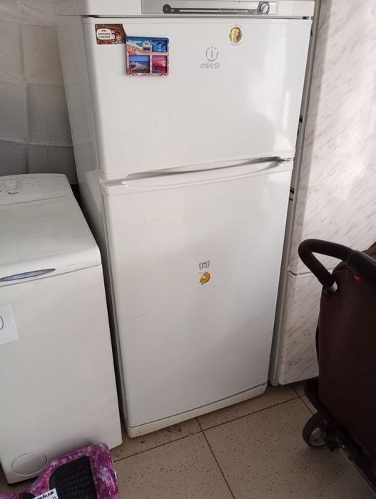 Продам холодильник в робочому