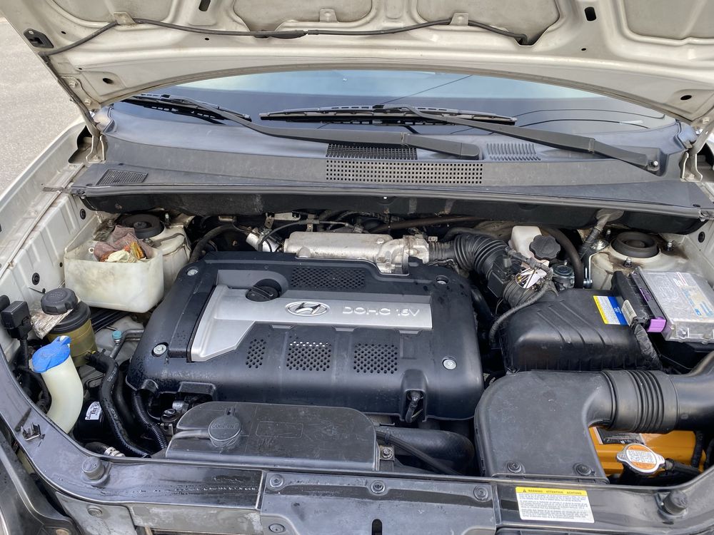 Продам hyundai tucson 2.0