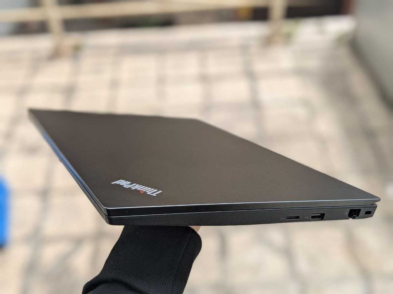 15.6" Lenovo ThinkPad E590 гарний стан i5-8265U/12GB DDR4/256GB SSD