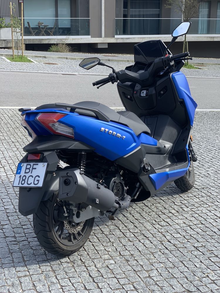 Mota Maxi Scooter Wottan Storm T