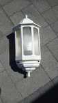 Lampa zewnętrzna ścienna elewacyjna