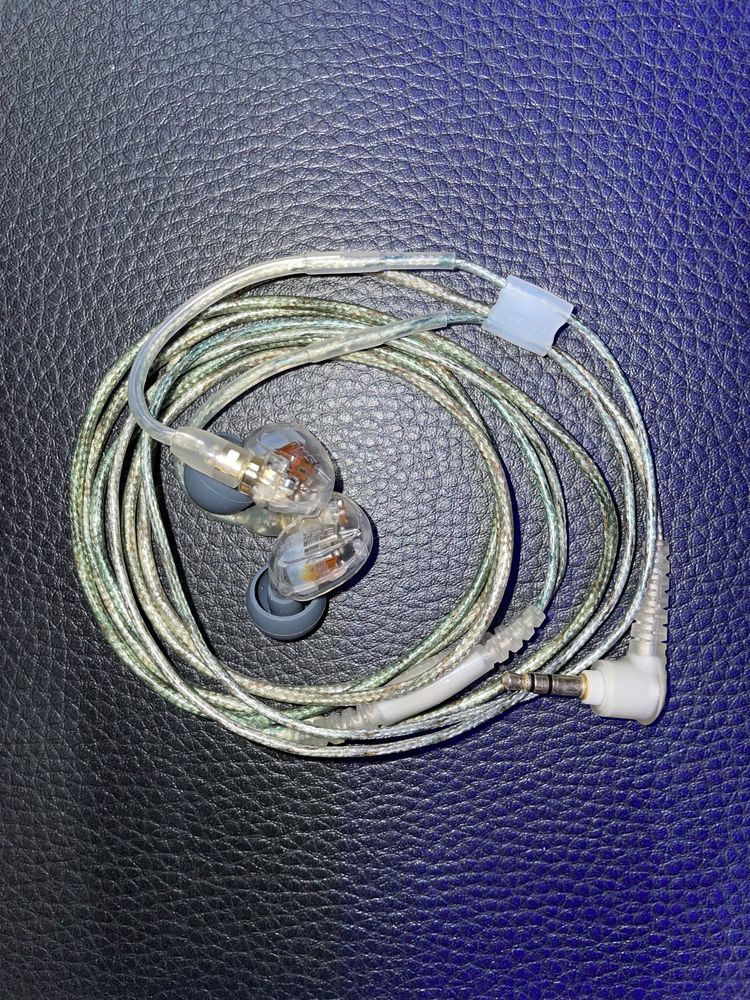 Shure SE535 – Qualidade de Estúdio no Seu Ouvido – Como Novos