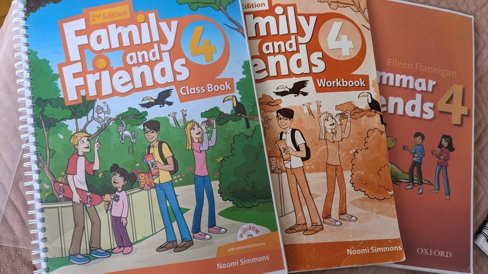 Family and friends 4 classbook workbook grammar