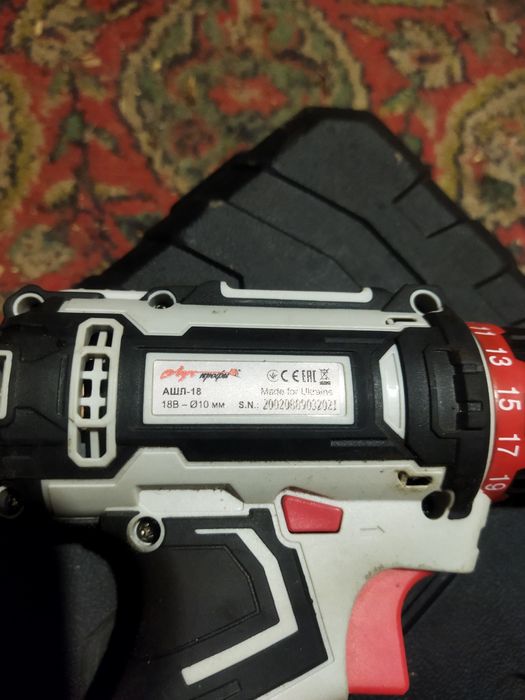 Шуруповёрт Луч-Профи 18v