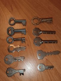 PRL 11x klucz kolekcjonerski np Delta duża i mała G i inne