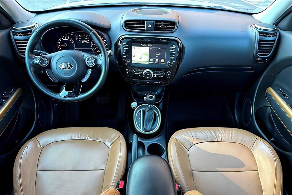 Kia Soul      2016