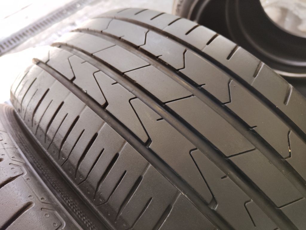 Hankook Ventus prime 3 215/55/16 para