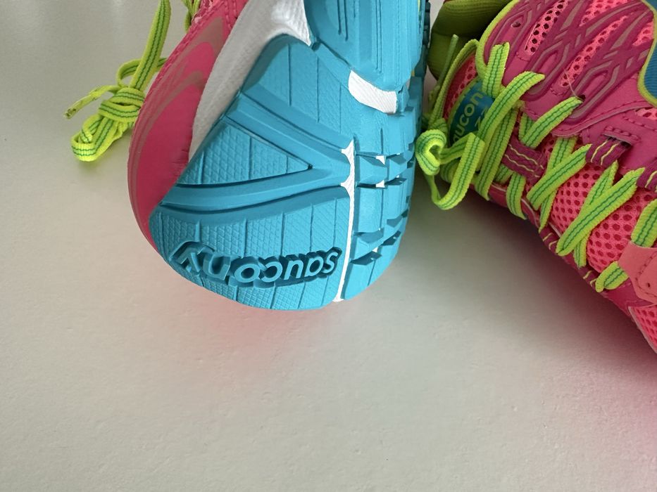 Sapatilhas SAUCONY Jazz 18 Progrid 8mm offset com caixa