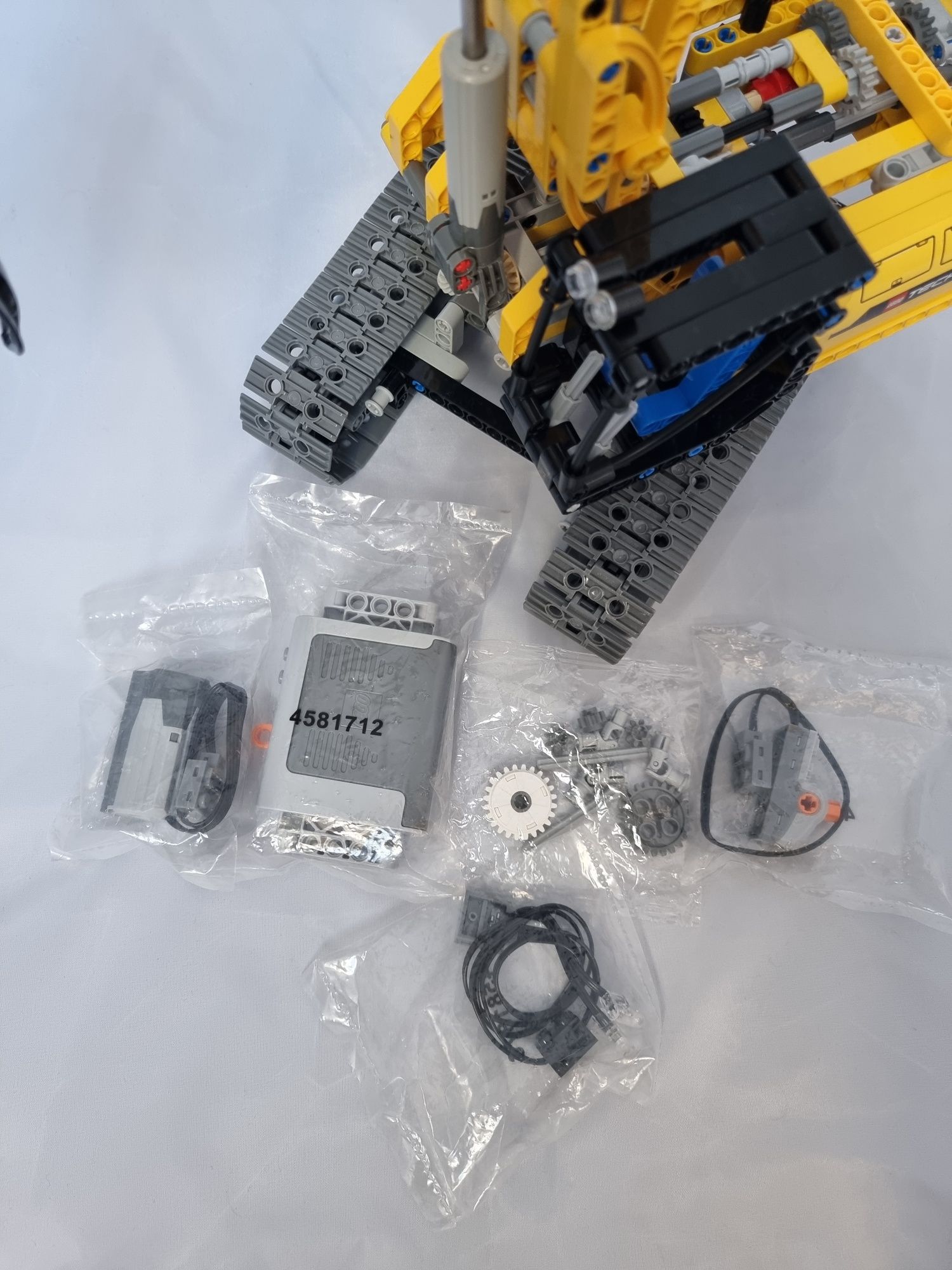 Lego Technic 42006 Koparka + Power Functions 8293