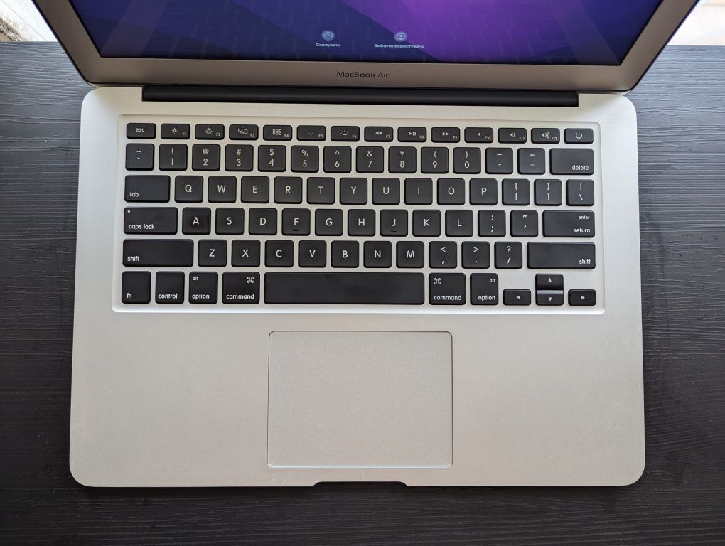 Macbook air 2017 8/256
