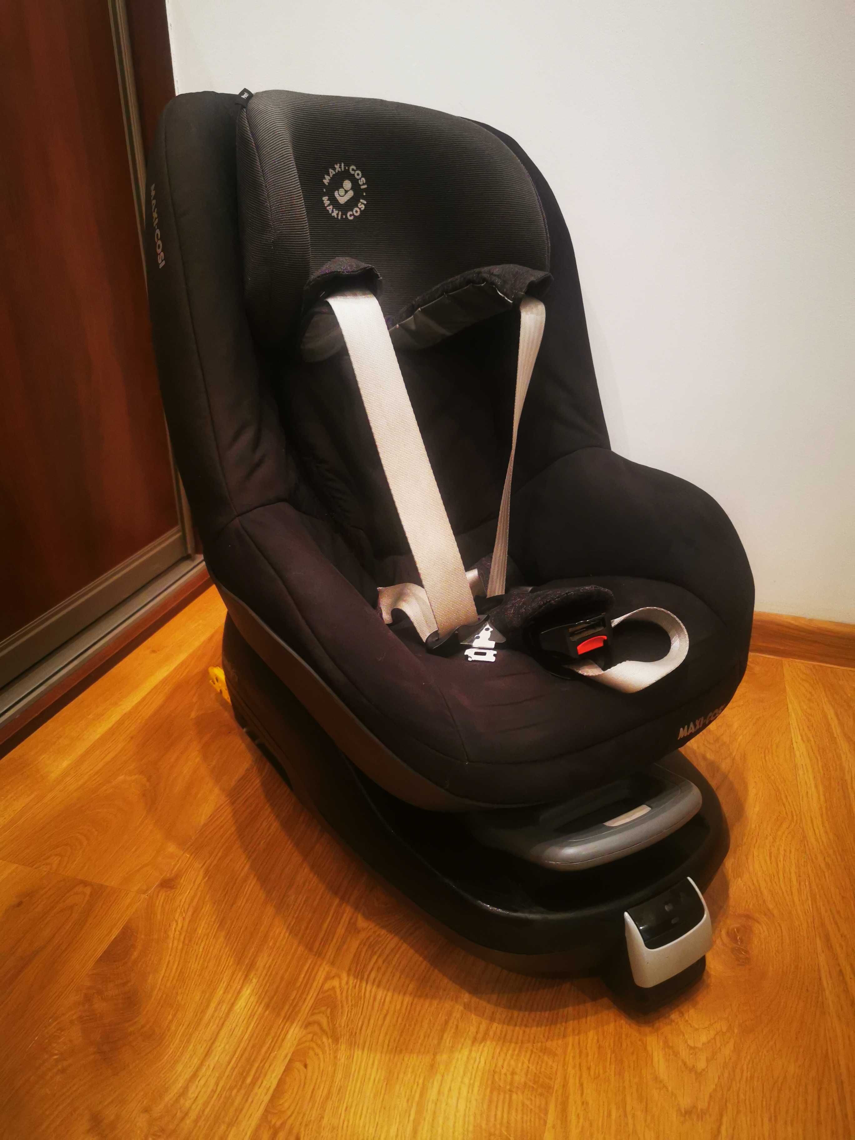 Fotelik maxi-cosi 9-18 kg z bazą