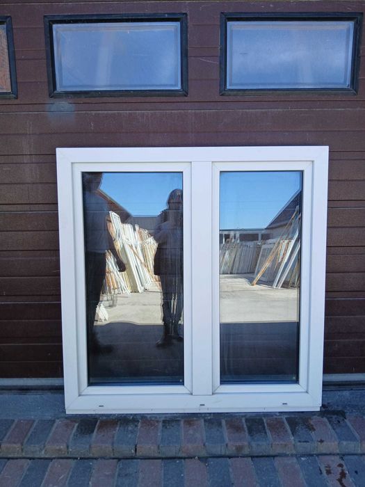 Okno plastikowe 135x135 pcv okna używane dwuskrzydłowe DOWÓZ CAŁY KRAJ