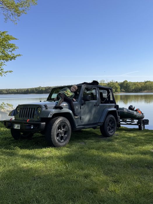 Jeep wrangler 3.6 Sahara   286km