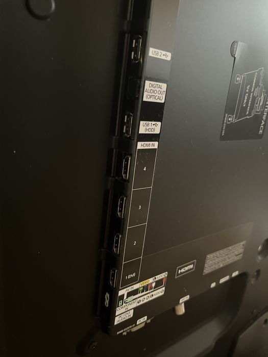 Telewizor Samsung UE40D5500RW 40″  - Pilot,Przewód zasilający ZA DARMO