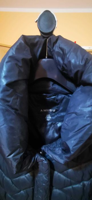 Kurtka czarna, zimowa, damska, rozm. 42