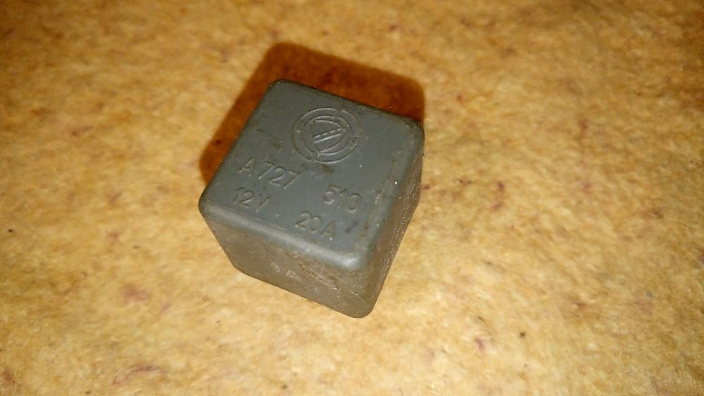Реле А727 510 12v 20A