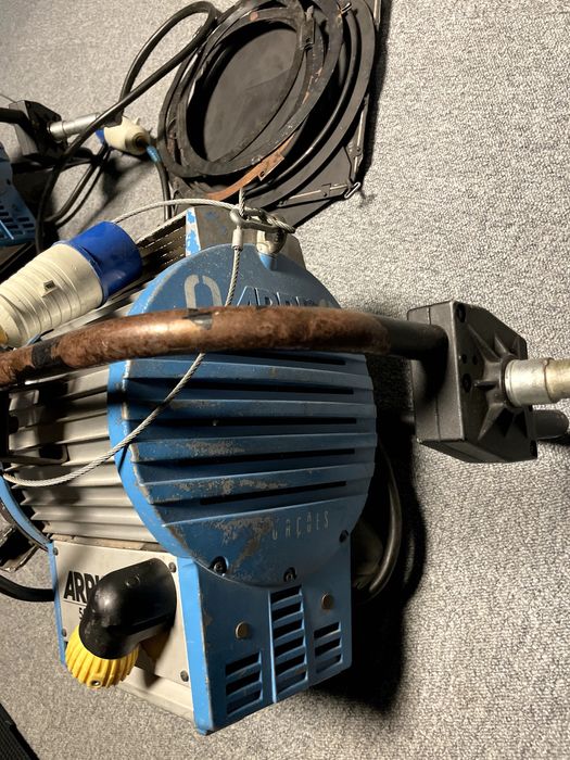 Fresnel 5 kW Arri 5000 - Oportunidade