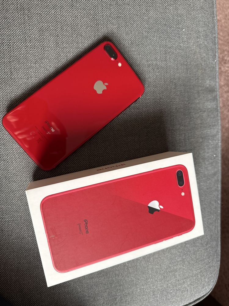 Iphone 8 plus czerwony
