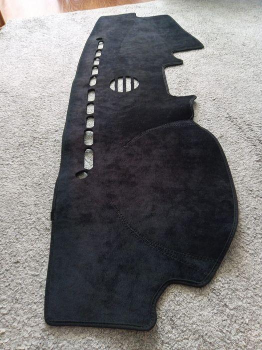 Mata na deskę rozdzielczą do KIA Sorento 2