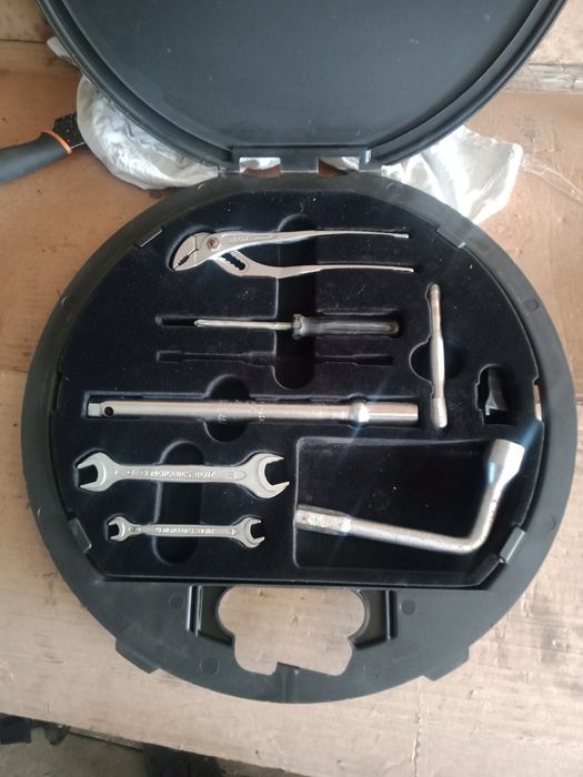 Mercedes W124 W126 w140 komplet kluczy