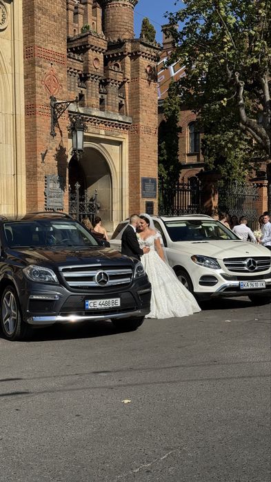 Оренда авто на весілля. Приватний трансфер. Великий вибір авто
