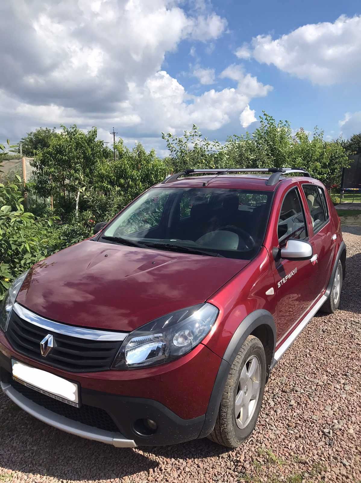 Нови Аеро-перекладини І 47 P 38 на рейлінги Renault Sandero