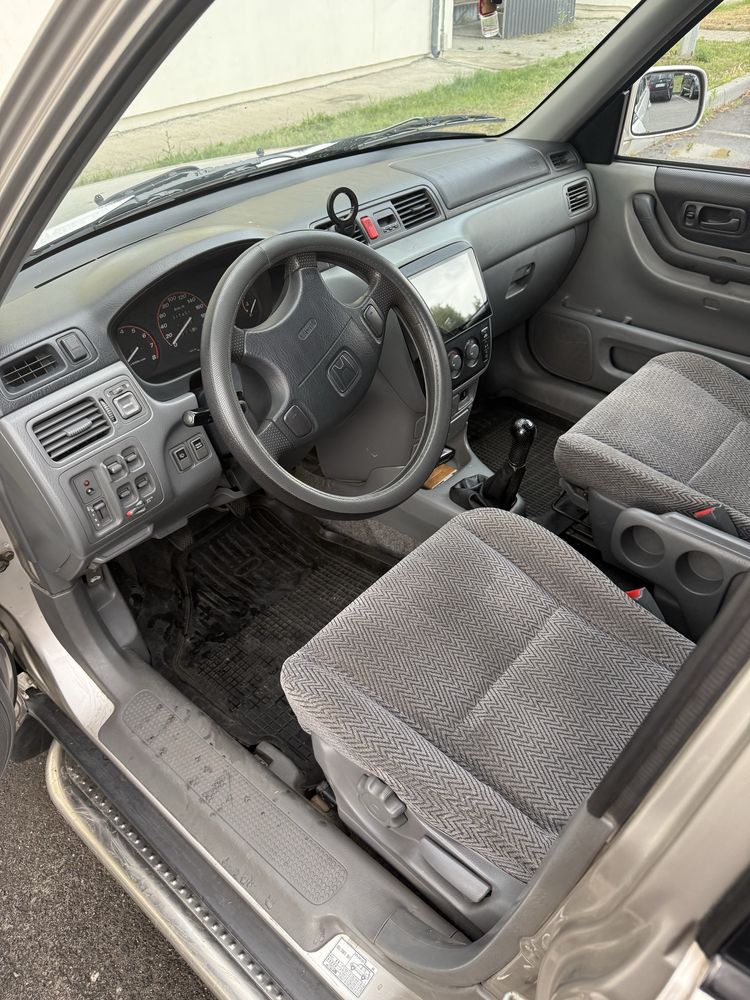 Продам авто Honda CR-V rd1