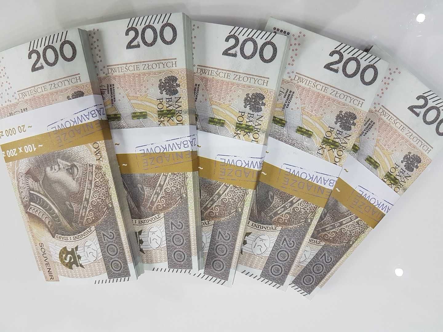 200zł plik 100szt pieniądze banknoty do tricków, pranków itp