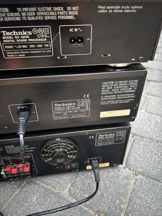 Zestaw Technics z dwoma kolumnami