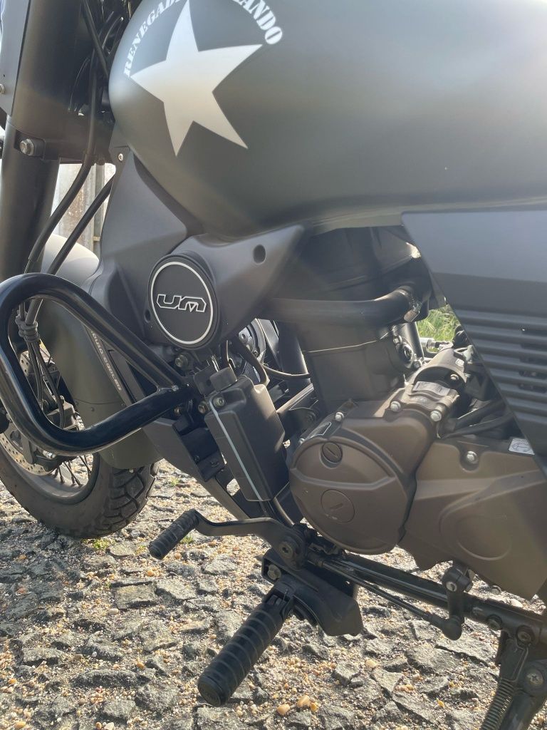 UM Renegade 125cc Apenas 1000km. 2021