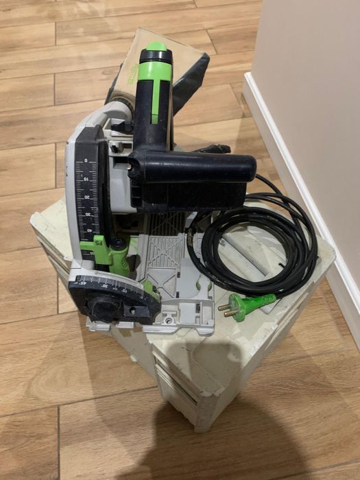 Festool zaglebiarka ts55