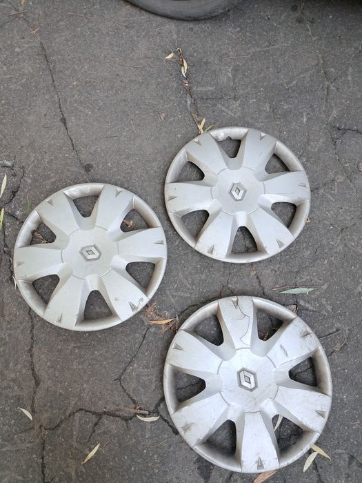 Ковпаки Renault r16 оригінал за 3 штуки