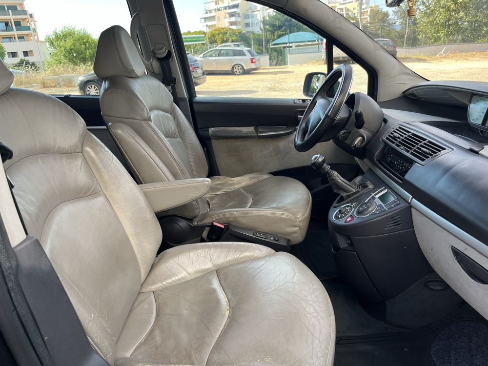 Citroen C8 2.2HDI Exclusive 2004 Full extras